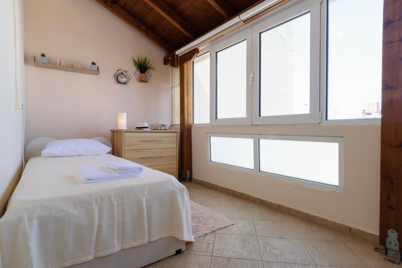 Central Penthouse In Quiet Neighborhood Near Sandy Beach 干尼亞 外观 照片