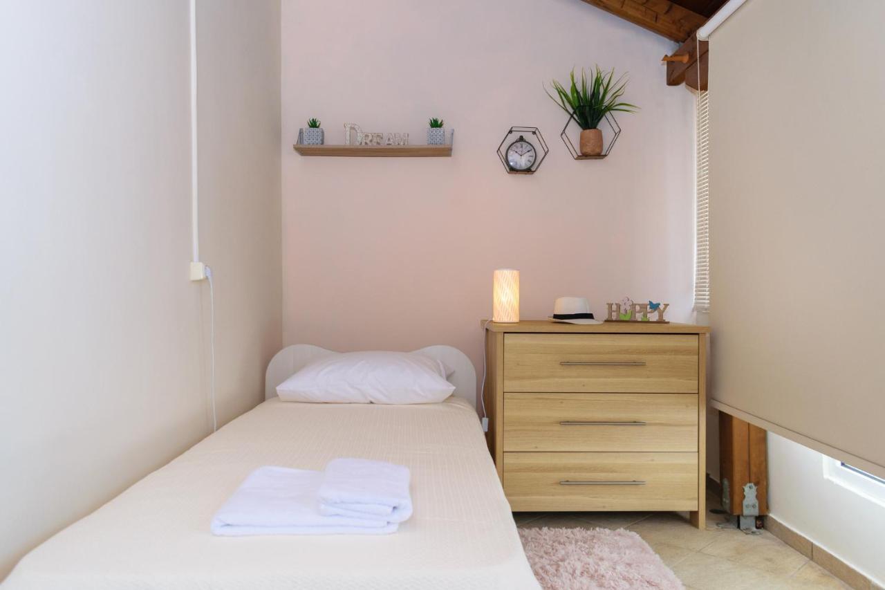 Central Penthouse In Quiet Neighborhood Near Sandy Beach 干尼亞 外观 照片