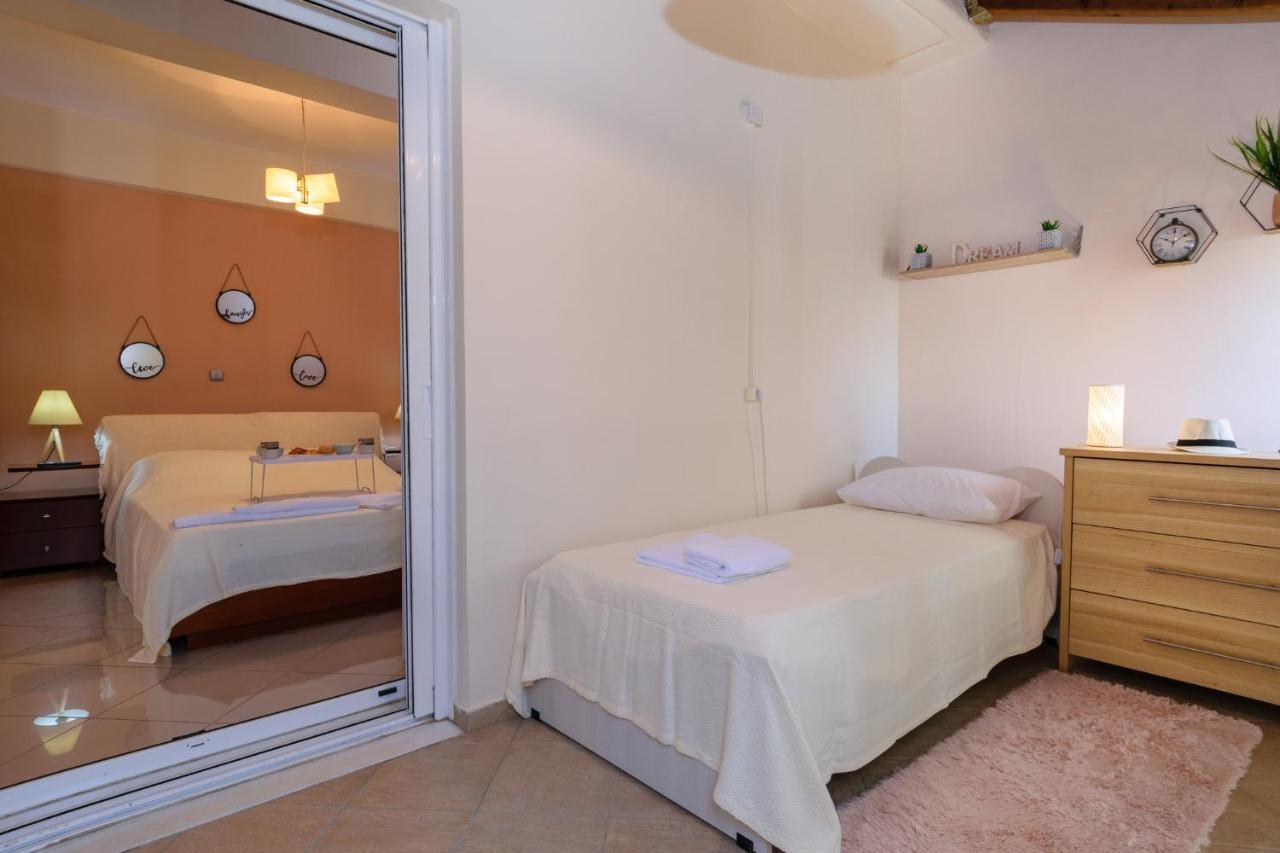 Central Penthouse In Quiet Neighborhood Near Sandy Beach 干尼亞 外观 照片